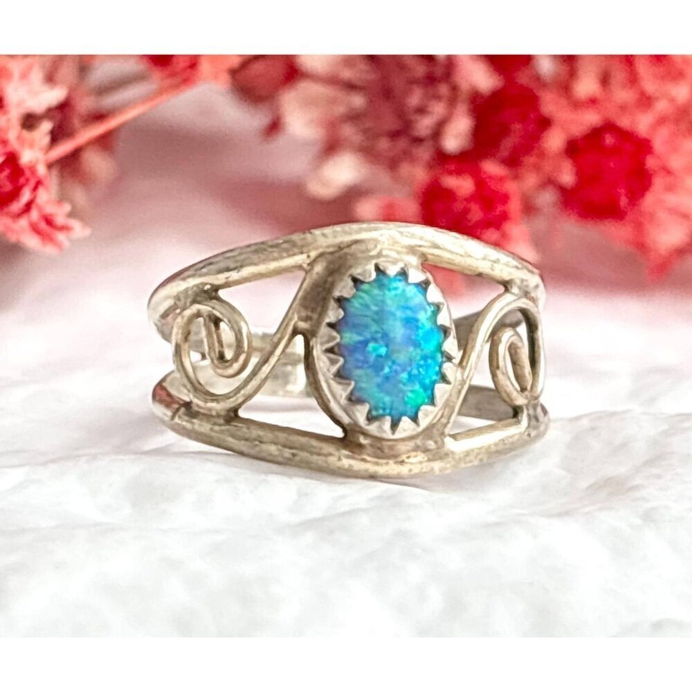 Blue Opal Open Work Southwest Style Sterling Silver 925 Vintage Ring - sz 5.5